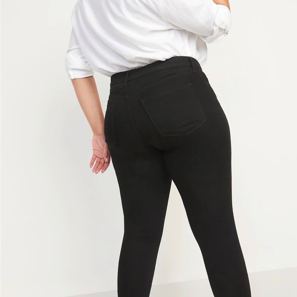 Old Navy Super Skinny Short Jeans